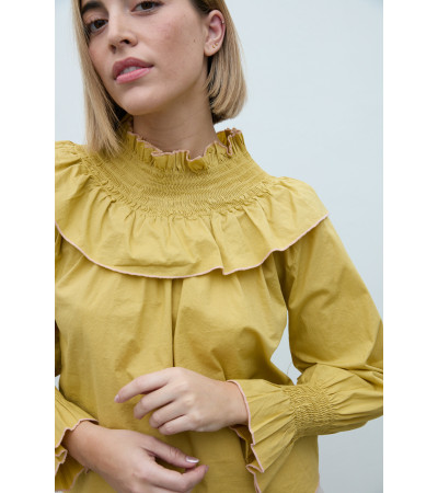CAMISA CUELLO VOLANTE