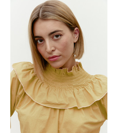 CAMISA CUELLO VOLANTE