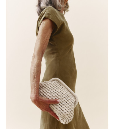 BOLSO CLUTCH TRAPILLO