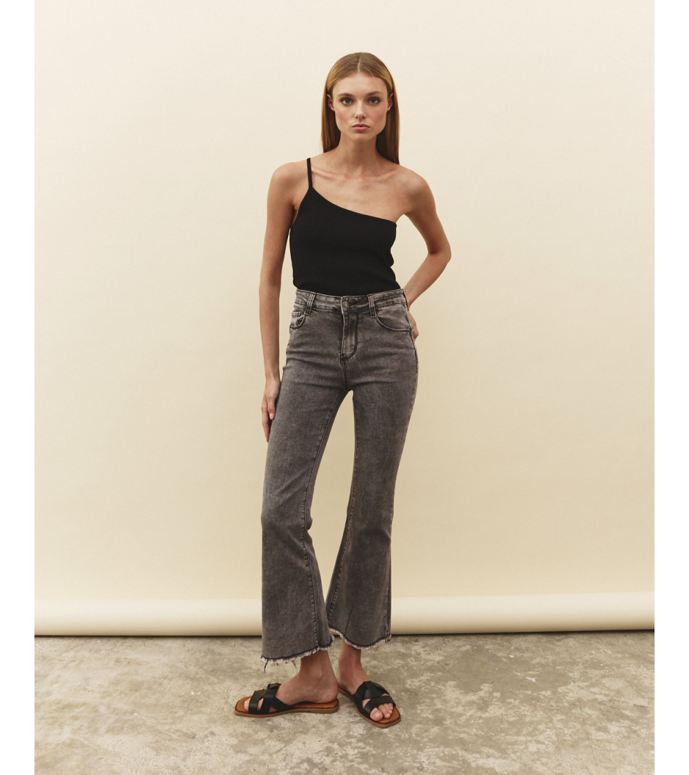 JEANS DESFLECADOS