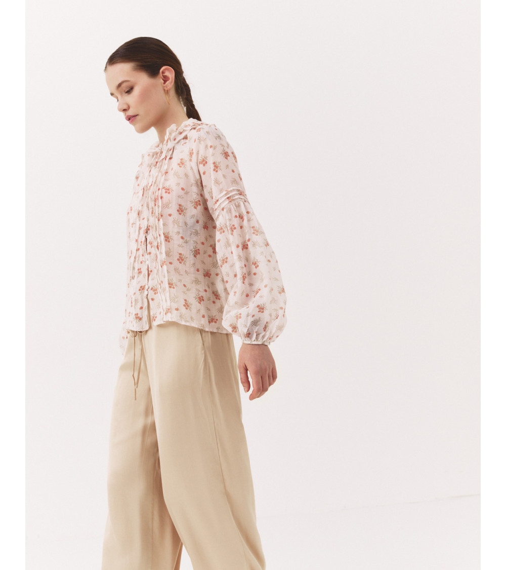 BLUSA MANGA LARGA FLORES