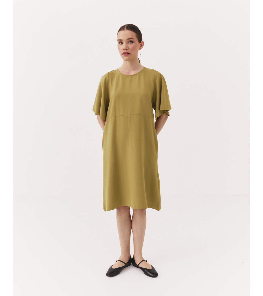 VESTIDO MANGA CORTA ACAMPANADA