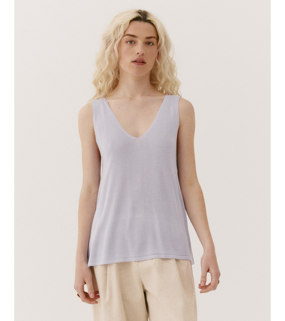 TOP PUNTO CUELLO PICO