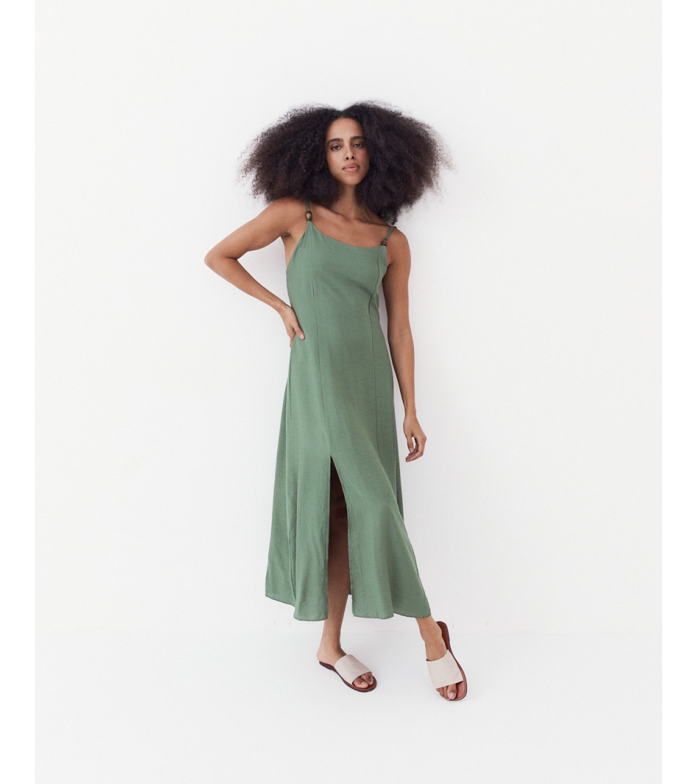 VESTIDO APLIQUE MADERA