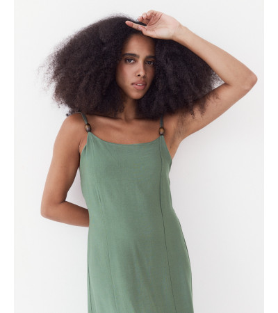 VESTIDO APLIQUE MADERA