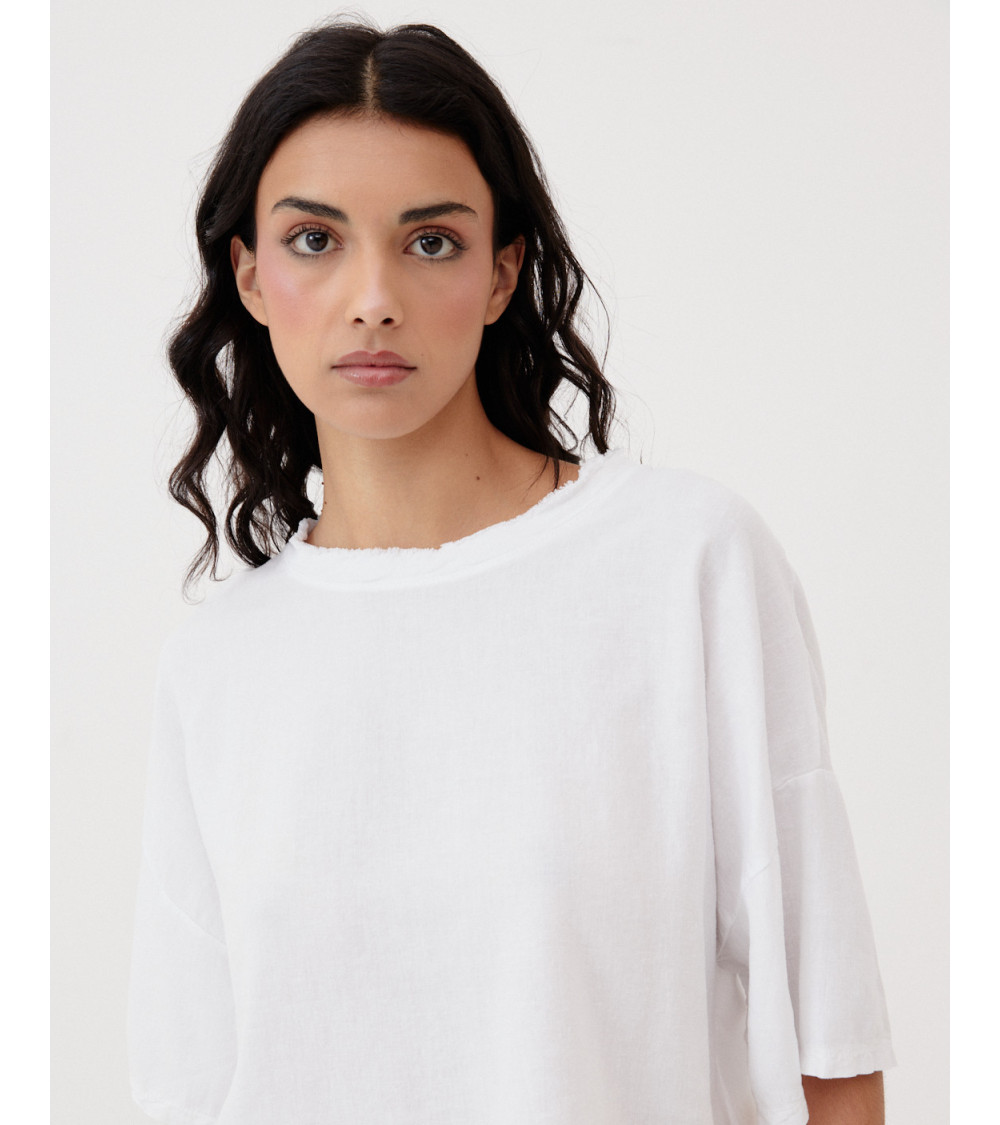 BLUSA CUELLO REDONDO DESFLECADO | MULAYA