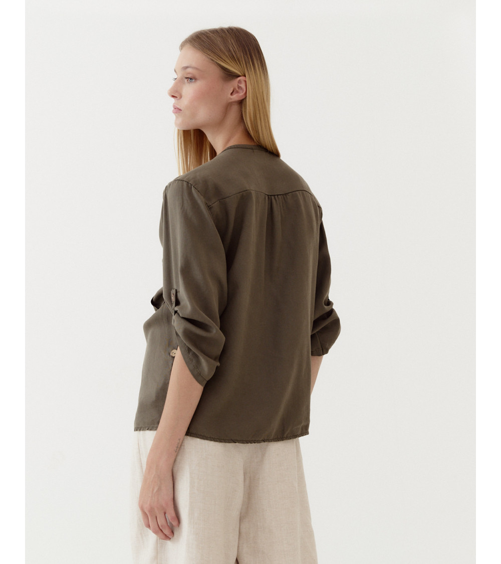 CAMISA CUELLO V CARTERAS | MULAYA