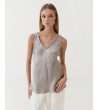 TOP CUELLO EN V SATINADO | MULAYA