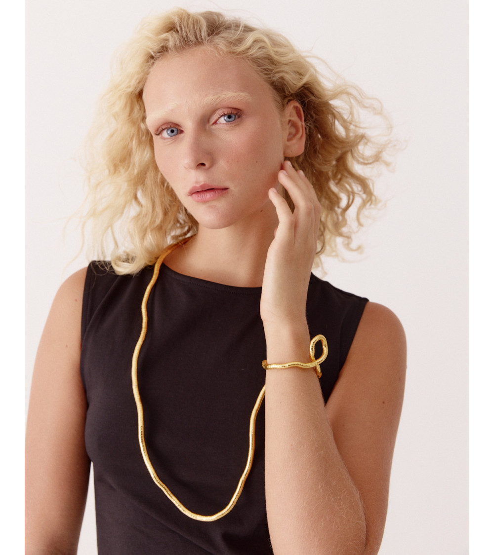 PULSERA FLEXIBLE DORADA | MULAYA