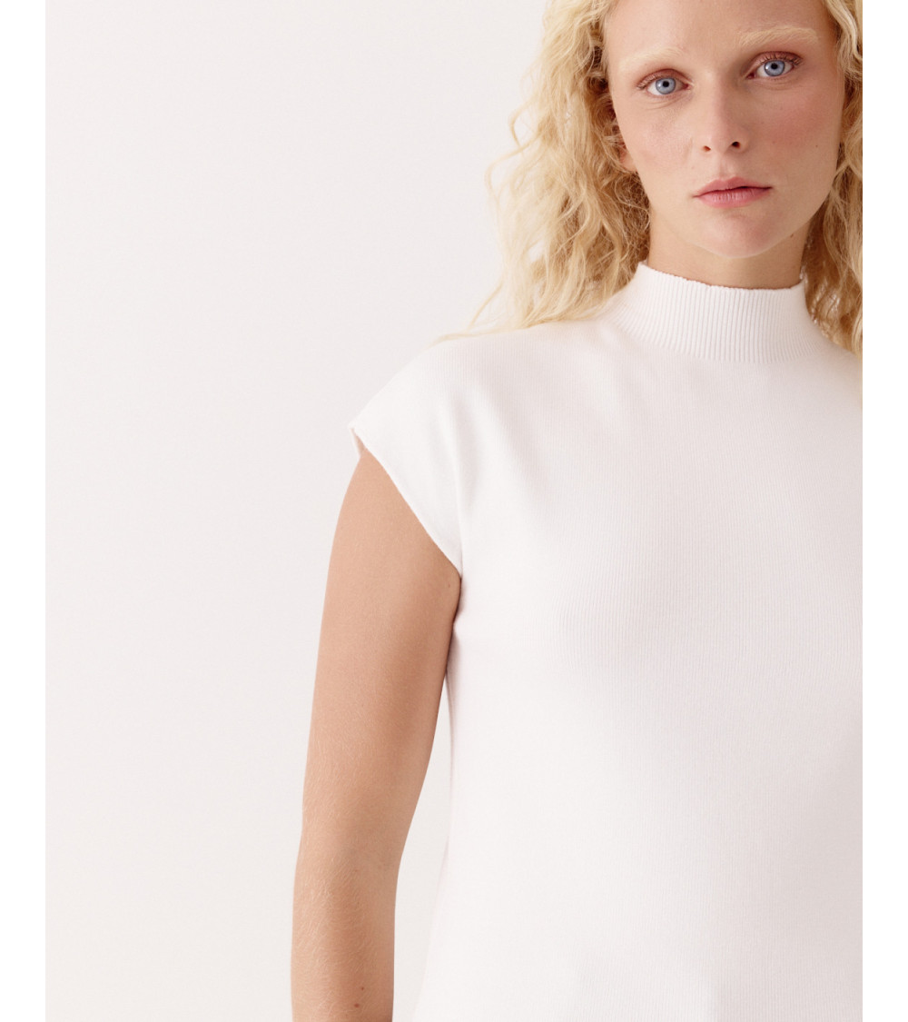 TOP PUNTO CUELLO PERKIN | MULAYA