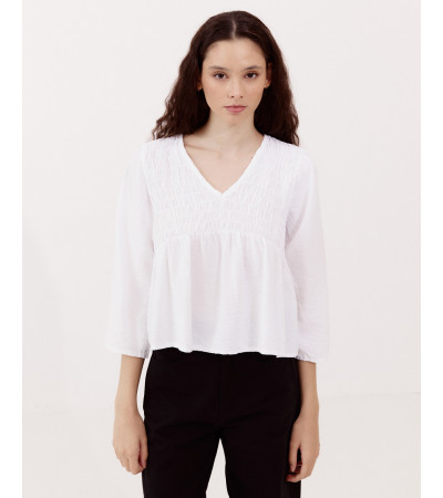 BLUSA DETALLE NIDO DE ABEJA | MULAYA