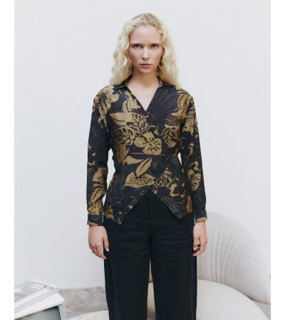 BLUSA CRUZADA ESTAMPADO FLORAL | MULAYA
