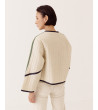 CHAQUETA ACOLCHADA CORTA CON RIBETES EN CONTRASTE | MULAYA
