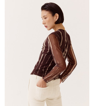 BLUSA TUL CUELLO V CRUZADA ESTAMPADA | MULAYA