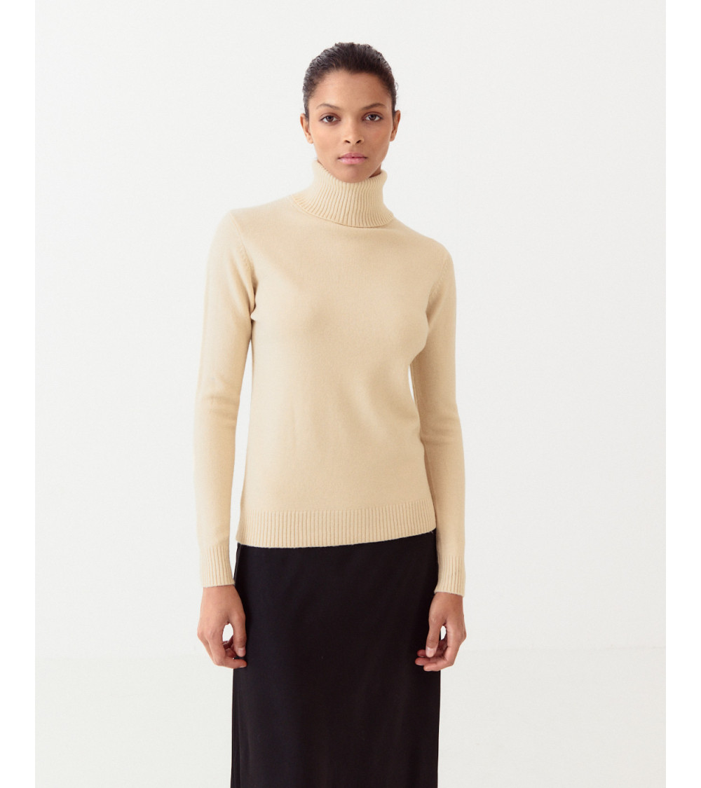 JERSEY BÁSICO CUELLO CISNE CÓMODO | MULAYA