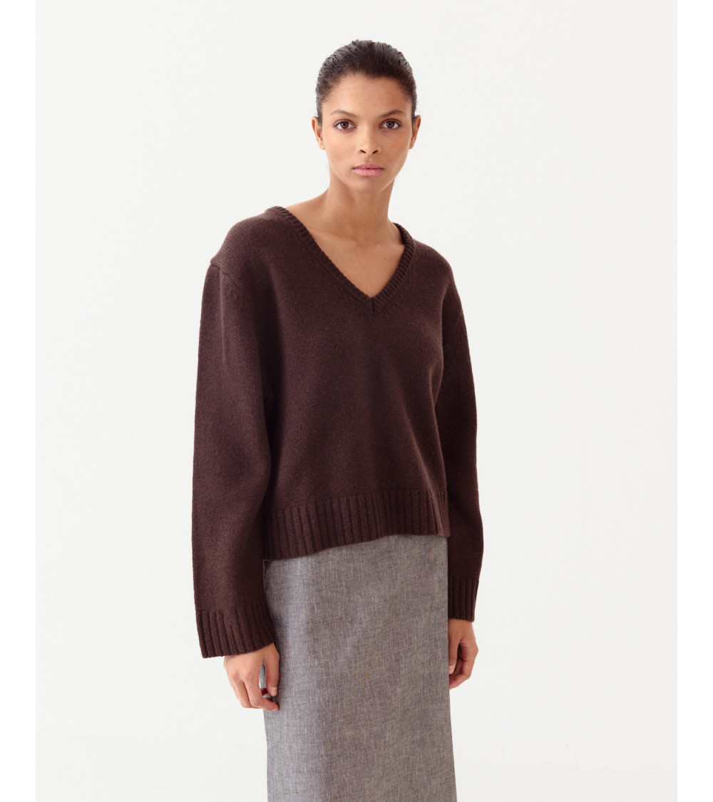 JERSEY 100% LANA CORTA ESCOTE PICO MUJER | MULAYA