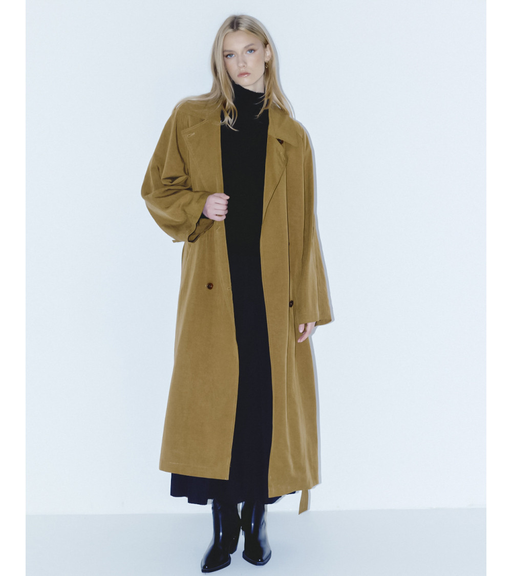 TRENCH LIGERO LARGO | MULAYA