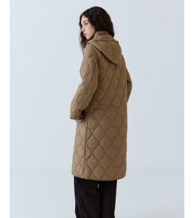 CHAQUETA LARGA ACOLCHADA CAPUCHA AJUSTABLE | MULAYA