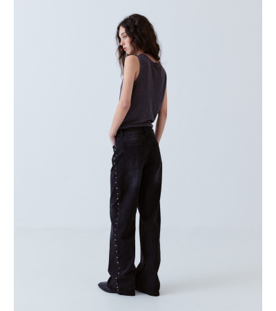 JEANS RECTO ANCHO TACHAS LATERALES TIRO ALTO | MULAYA
