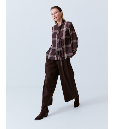 PANTALÓN ANCHO PINZAS CINTURA ELÁSTICA | MULAYA