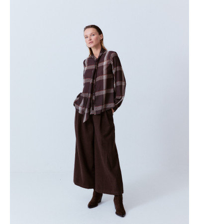 PANTALÓN ANCHO PINZAS CINTURA ELÁSTICA | MULAYA