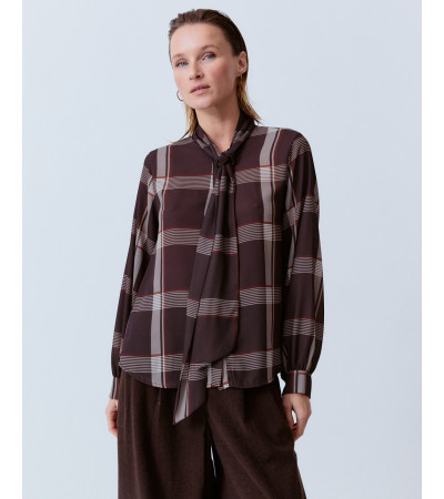 BLUSA LAZADA CUELLO CUADROS ESTAMPADA | MULAYA