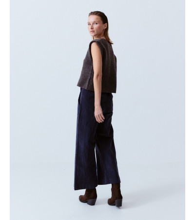 PANTALONES RECTOS PANA TIRO ALTO BOTONES | MULAYA