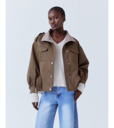 CAZADORA CORTA MILITAR CHARRETERAS CINTURÓN | MULAYA