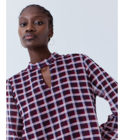 BLUSA ESTAMPADA BRILLOS ESCOTE LÁGRIMA | MULAYA