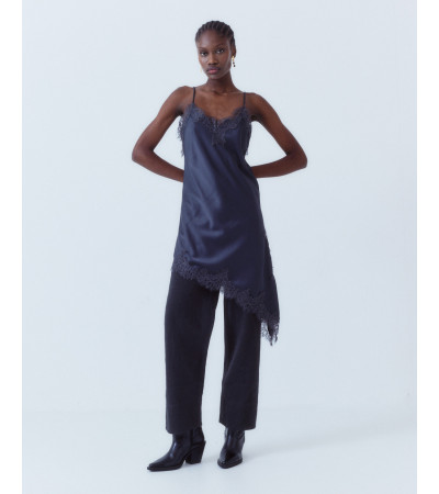 VESTIDO LENCERO SATINADO ENCAJE ASIMÉTRICO | MULAYA