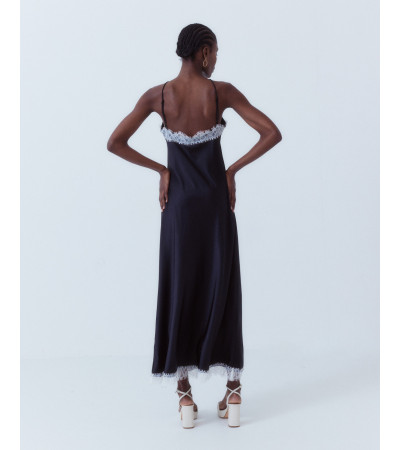 VESTIDO LENCERO SATINADO ENCAJE LARGO | MULAYA