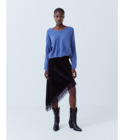 FALDA RECTA ASIMÉTRICA ENCAJE TERCIOPELO | MULAYA