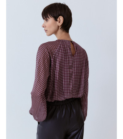 BLUSA ESTAMPADA BRILLOS CUELLO REDONDO | MULAYA