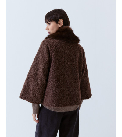 ABRIGO CORTO CUELLO PELO TEXTURA CÓMODA | MULAYA