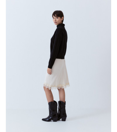 FALDA MINI SATÉN ENCAJE AJUSTADA | MULAYA