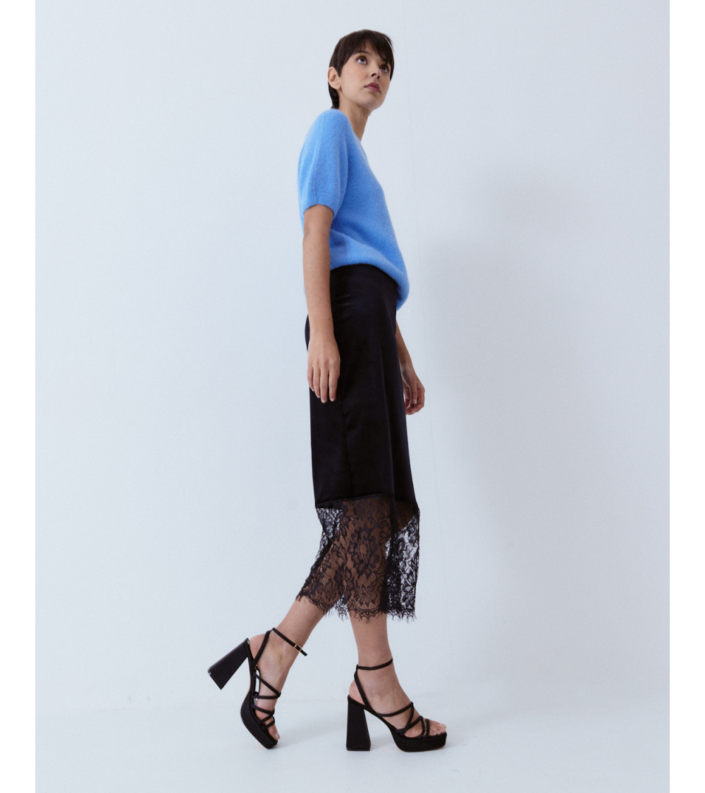 FALDA TUBO TERCIOPELO CON ENCAJE | MULAYA