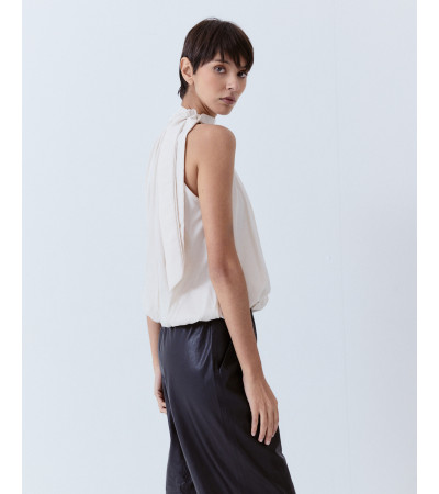 TOP HALTER PLISADO BAJO GLOBO | MULAYA