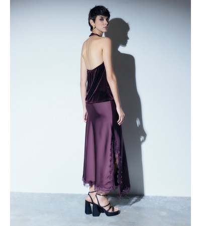 FALDA MIDI SATÉN ENCAJE CON ABERTURA | MULAYA