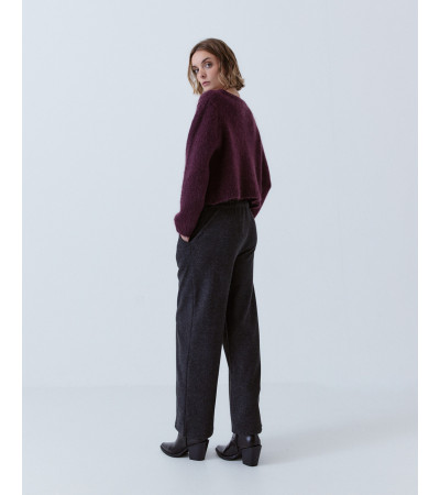 PANTALÓN RECTO CON COSTURA FRONTAL | MULAYA