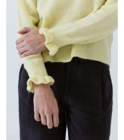 JERSEY PUNTO CON VOLANTES CUELLO Y PUÑOS | MULAYA