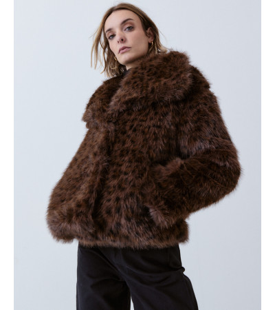 ABRIGO EFECTO PELO ANIMAL PRINT | MULAYA