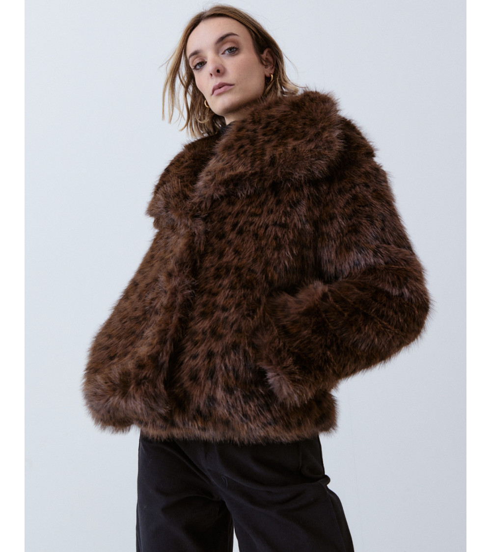 ABRIGO EFECTO PELO ANIMAL PRINT | MULAYA