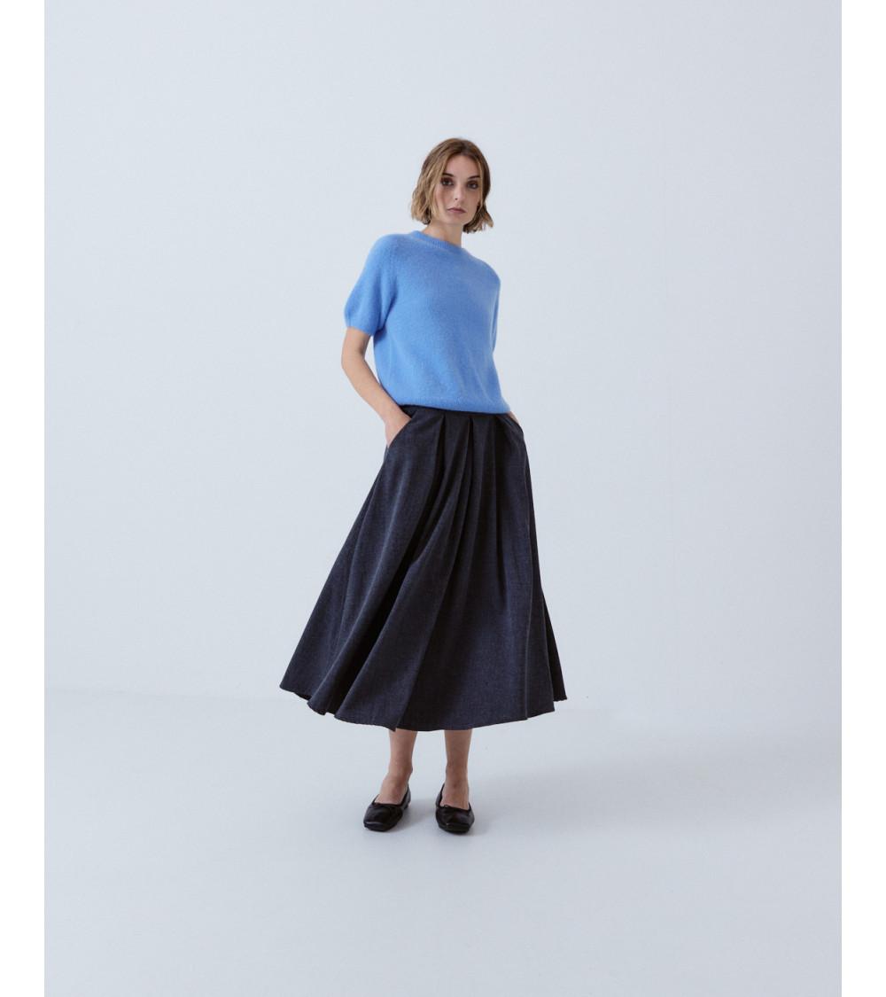 FALDA MIDI PLISADA CON BOLSILLOS | MULAYA