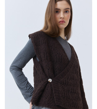 Chaleco Punto Cruzado Cuello Pico | MULAYA