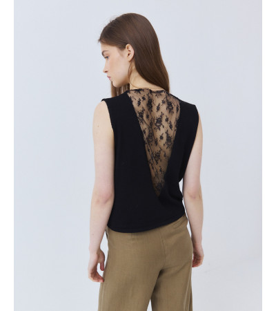 Top Punto con Encaje en la Espalda | MULAYA