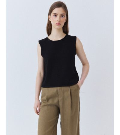 Top Punto con Encaje en la Espalda | MULAYA