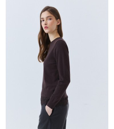 Jersey Punto Bajo Encaje y Cuello Redondo | MULAYA