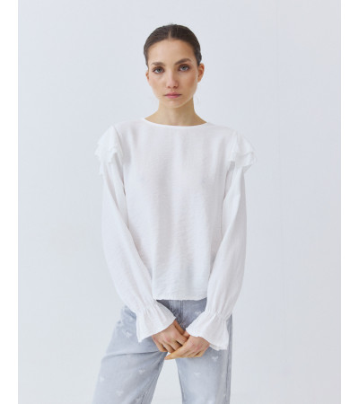 BLUSA CON VOLANTES EN HOMBROS Y PUÑOS | MULAYA