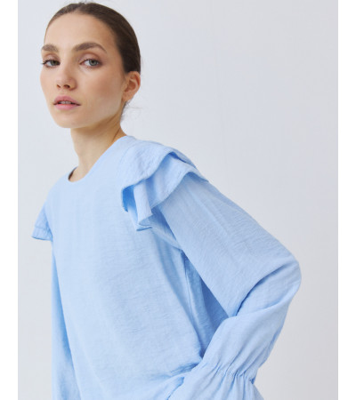 BLUSA CON VOLANTES EN HOMBROS Y PUÑOS | MULAYA