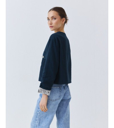 CHAQUETA CORTA CON BOLSILLOS Y CUELLO REDONDO | MULAYA